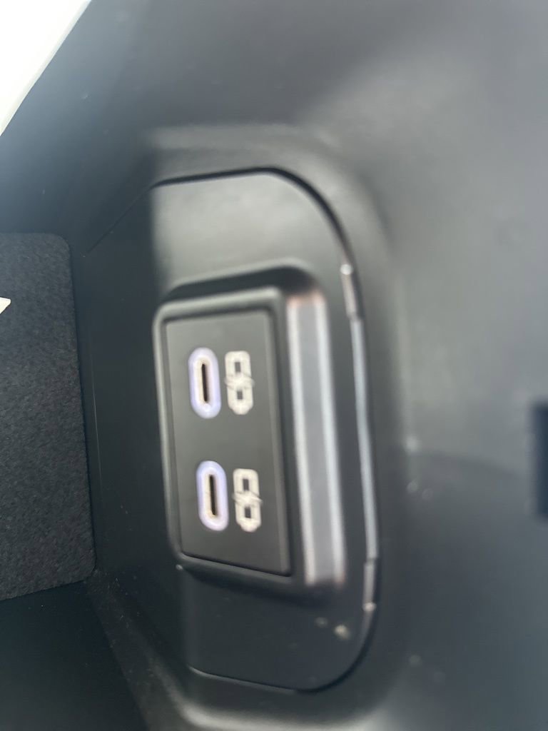 Used 2023 Toyota RAV4 XLE image 24