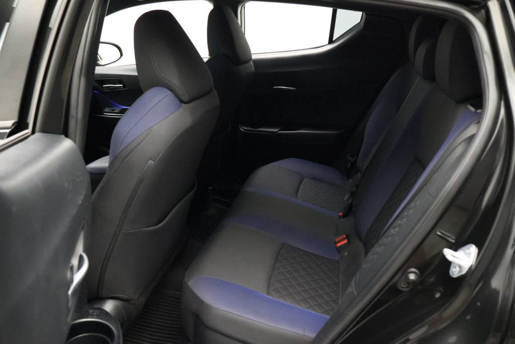 Certified 2020 Toyota C-HR XLE image 19