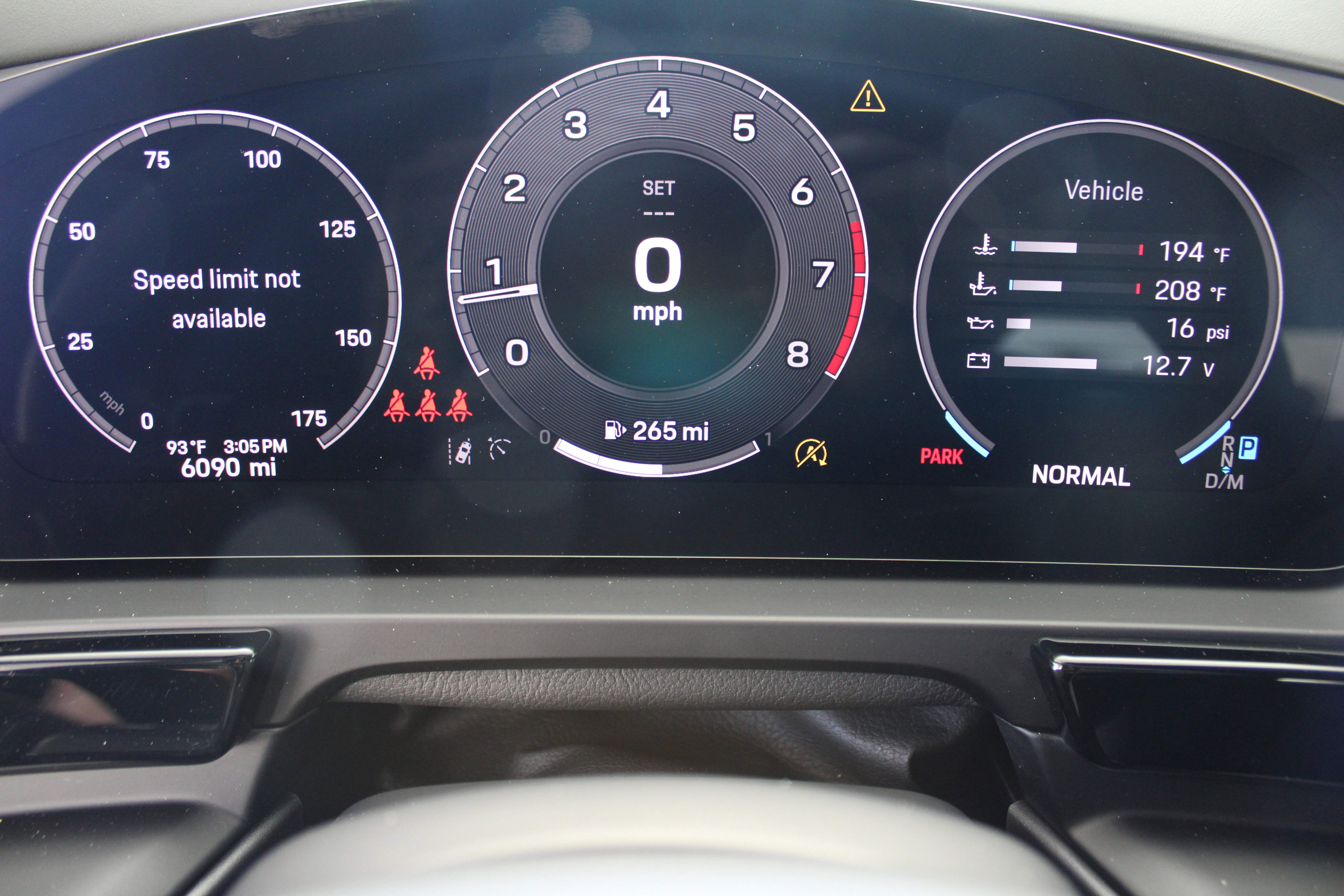 Certified 2025 Porsche Cayenne image 25