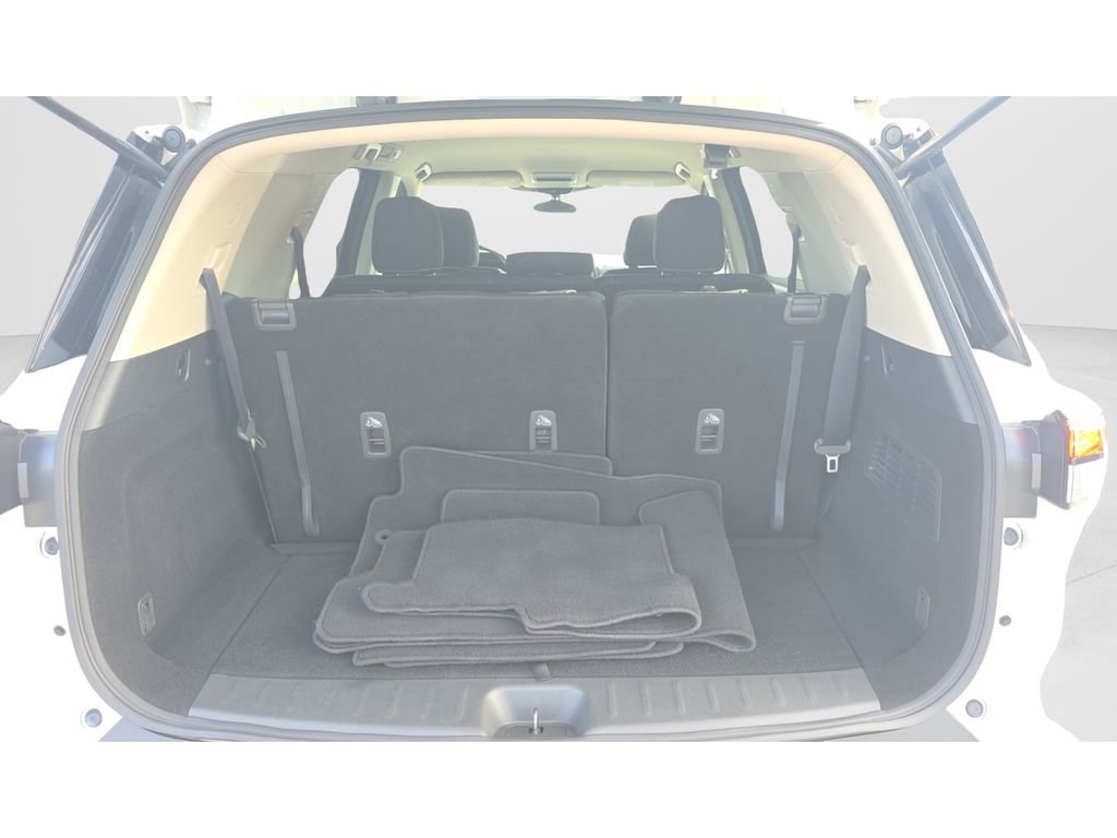 Used 2023 Nissan Pathfinder S AWD/4WD image 12