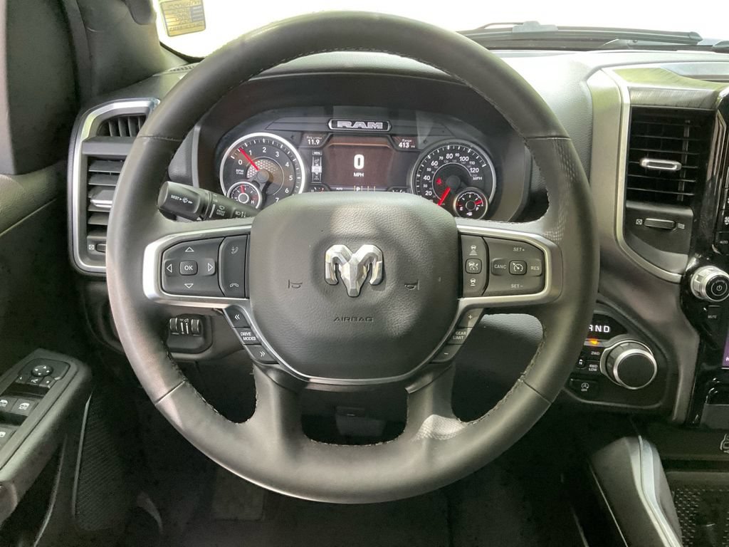 Used 2025 RAM 1500 Big Horn AWD/4WD image 17