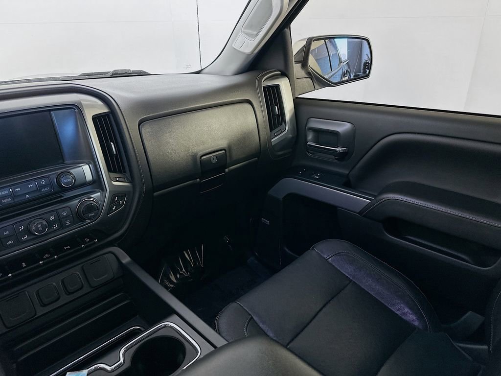 Used 2018 Chevrolet Silverado 1500 LTZ Z71 w/ LPO, Black Pack image 32