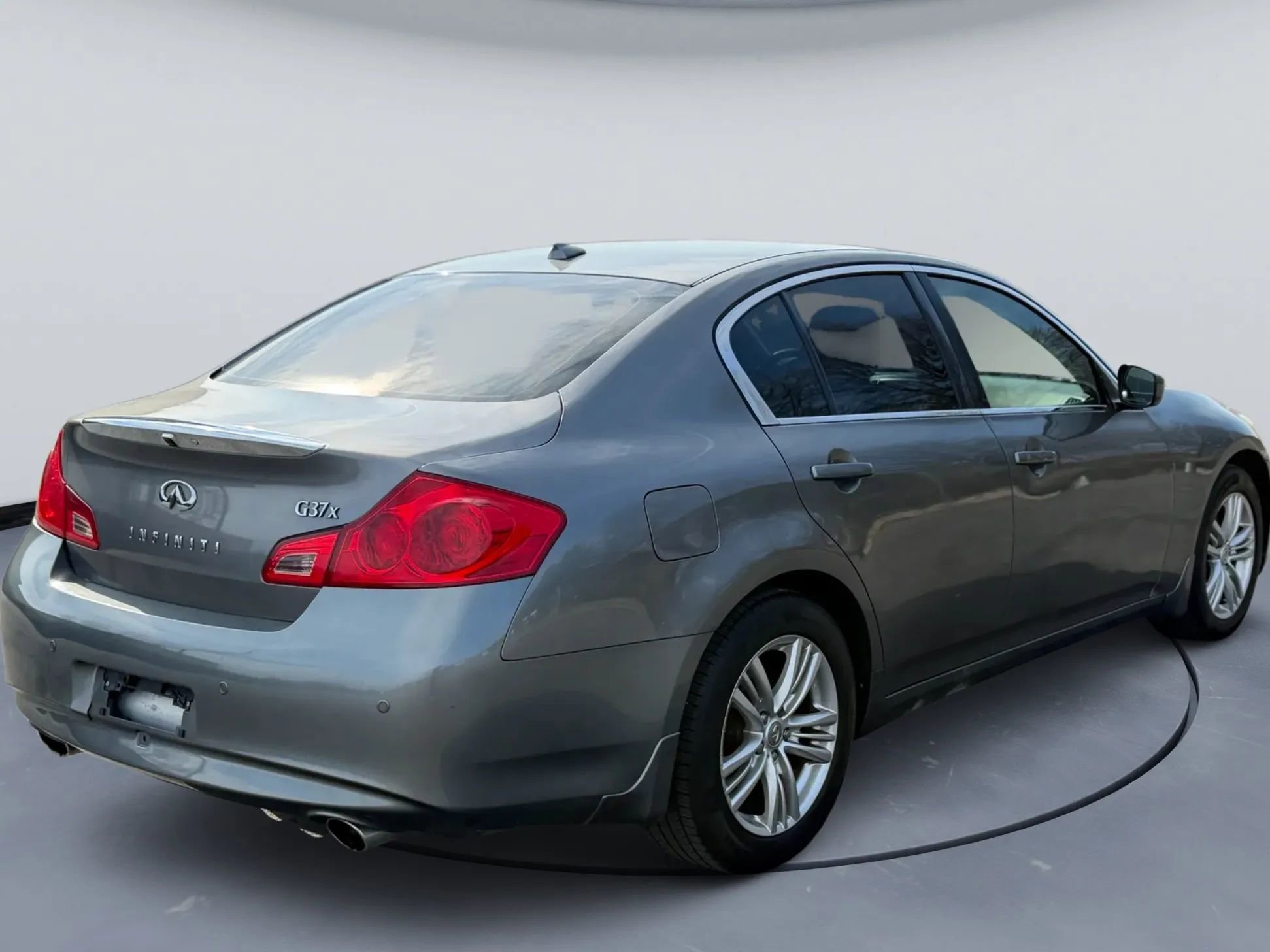 Used 2013 INFINITI G37 x Sedan w/ Premium Pkg image 6