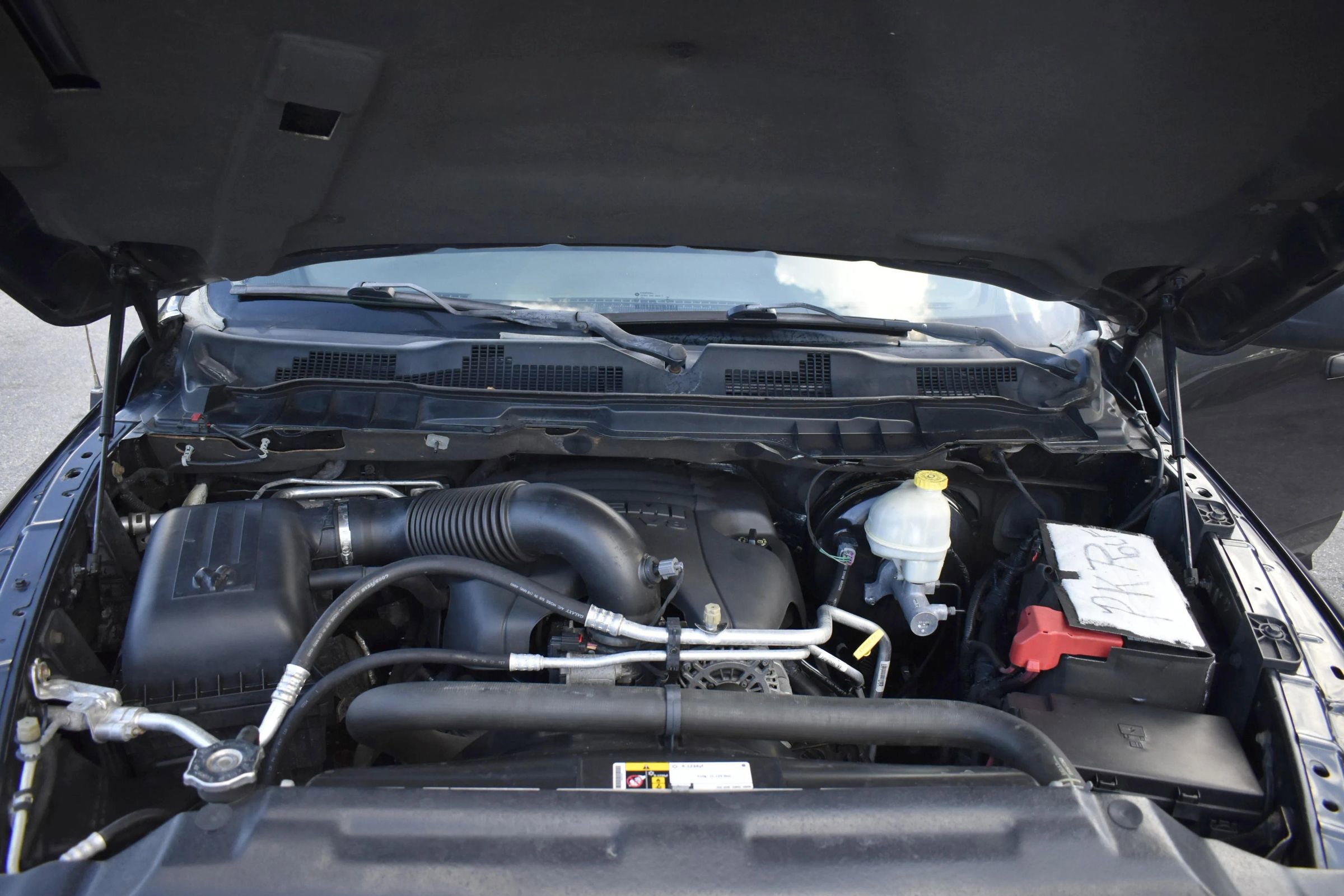 Used 2014 RAM 1500 Express image 29