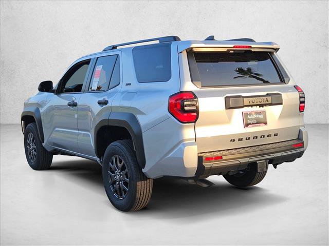 New 2026 Toyota 4Runner SR5 AWD/4WD image 9