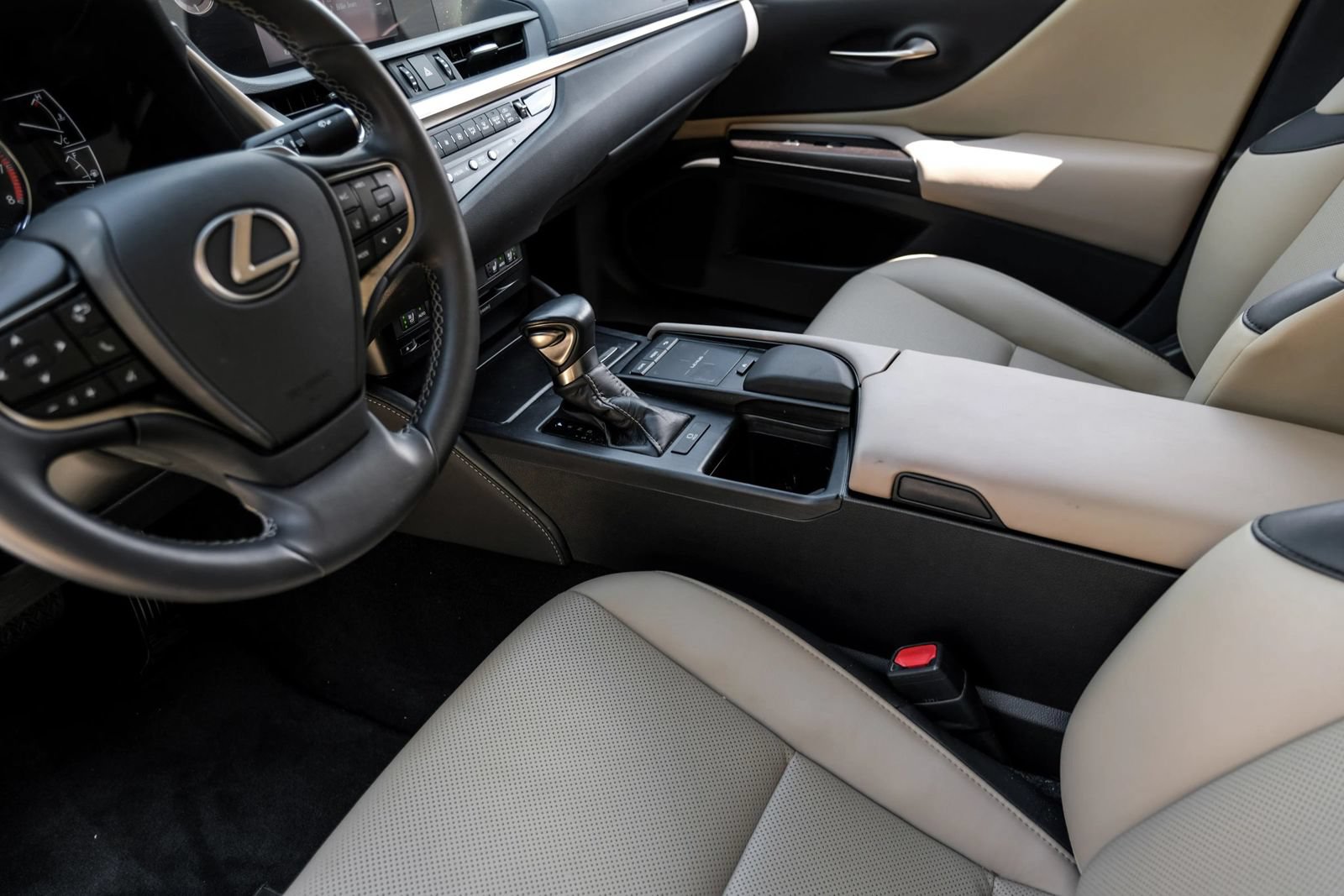 Used 2020 Lexus ES 350 w/ Premium Package FWD image 23