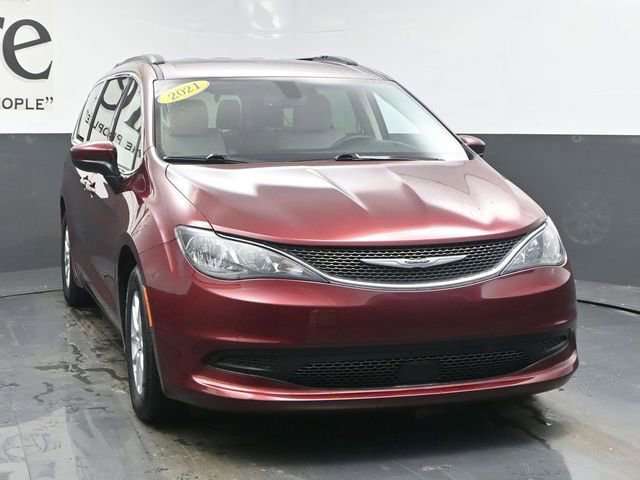 Used 2021 Chrysler Voyager Lxi image 51