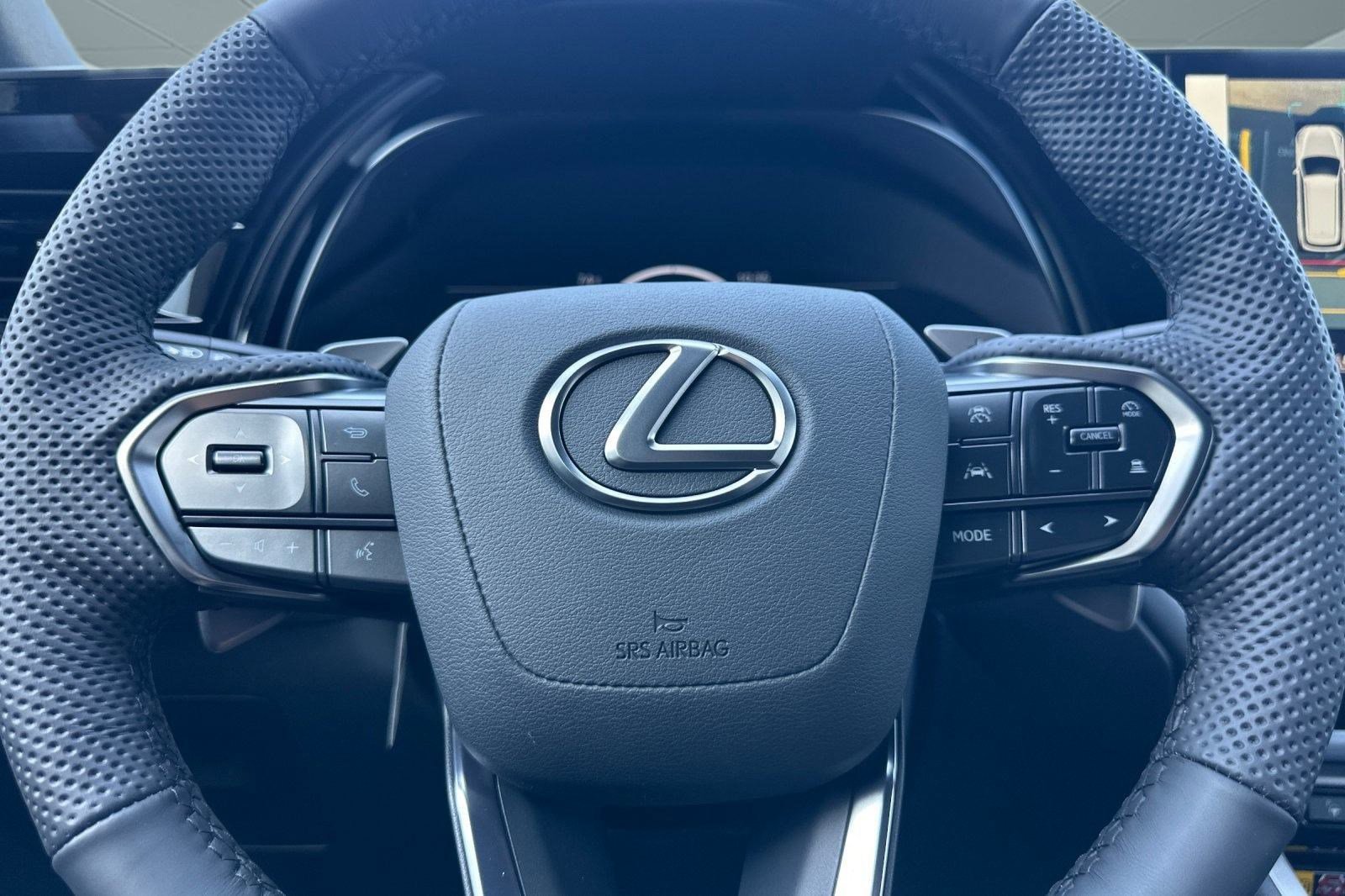 New 2026 Lexus TX 500h AWD image 16