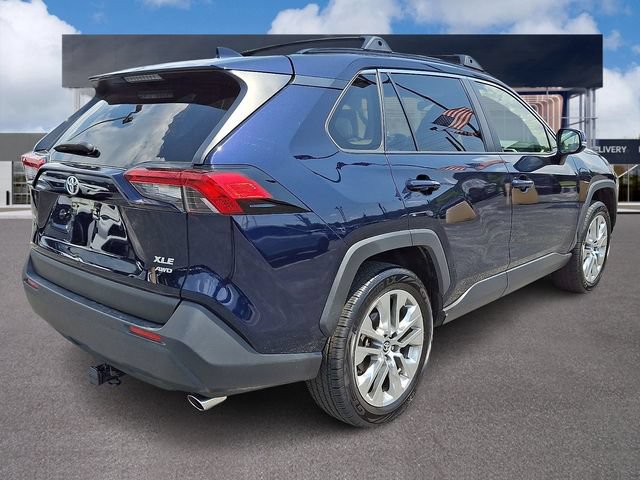 Used 2021 Toyota RAV4 XLE Premium AWD/4WD image 6