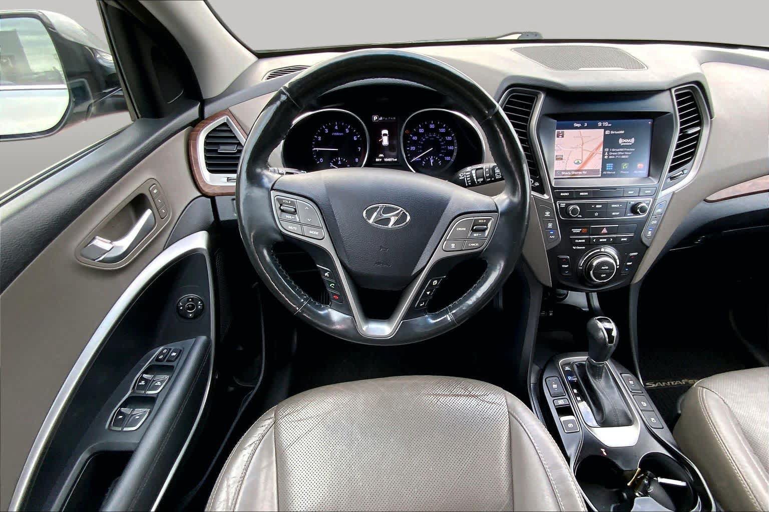 Used 2019 Hyundai Santa Fe XL FWD image 6