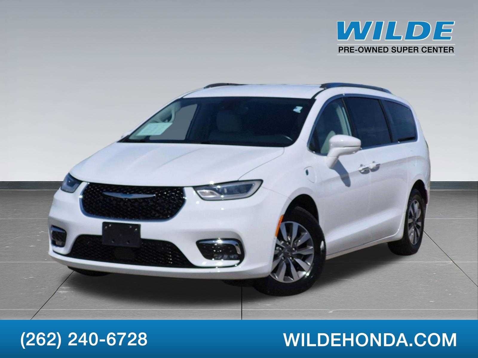 Used 2021 Chrysler Pacifica Touring-L