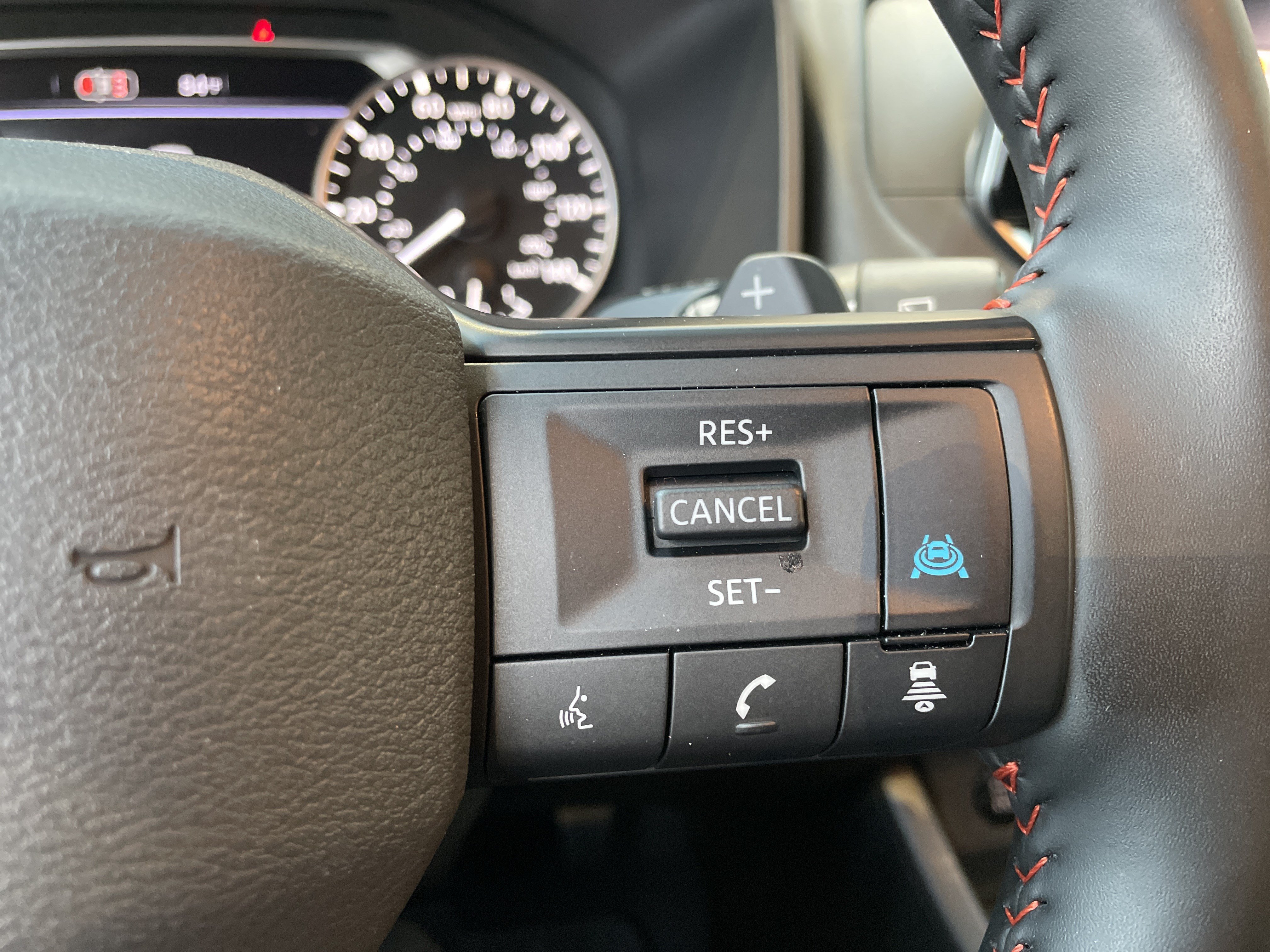 Used 2026 Nissan Rogue SV w/ Rock Creek Premium Package AWD/4WD image 21
