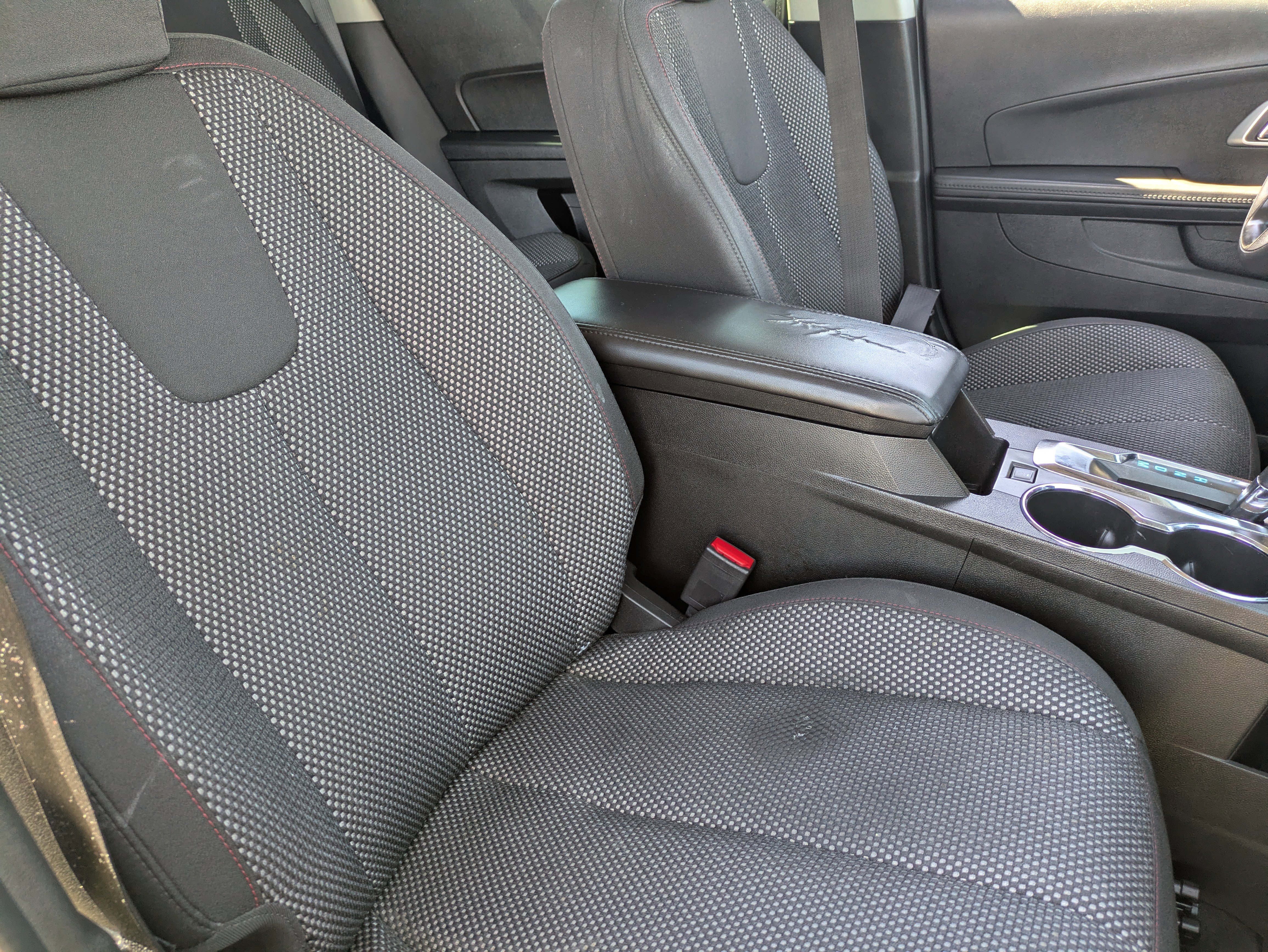 Used 2017 Chevrolet Equinox LS w/ LPO, Protection Package image 11