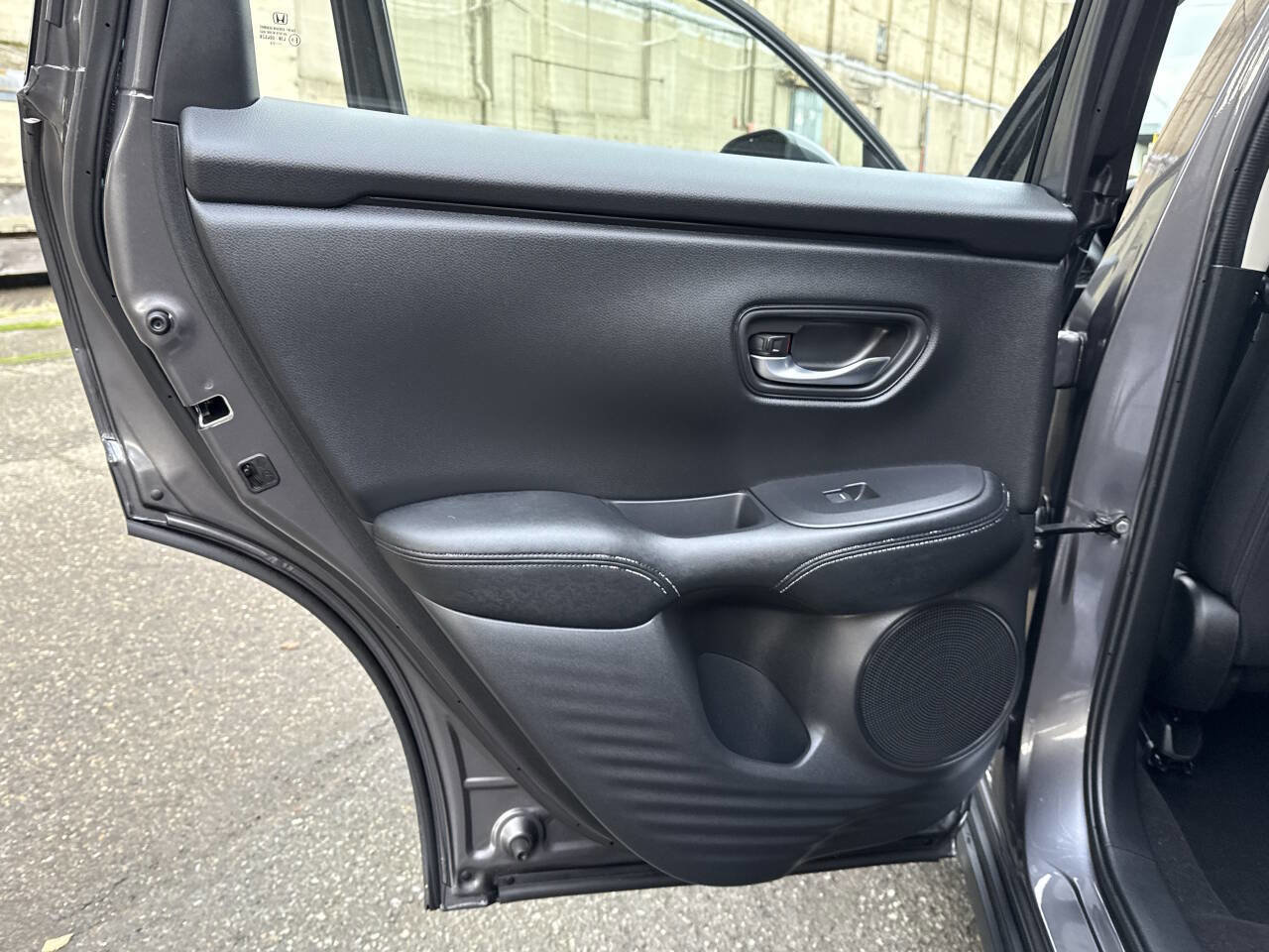 Used 2023 Honda HR-V LX image 19