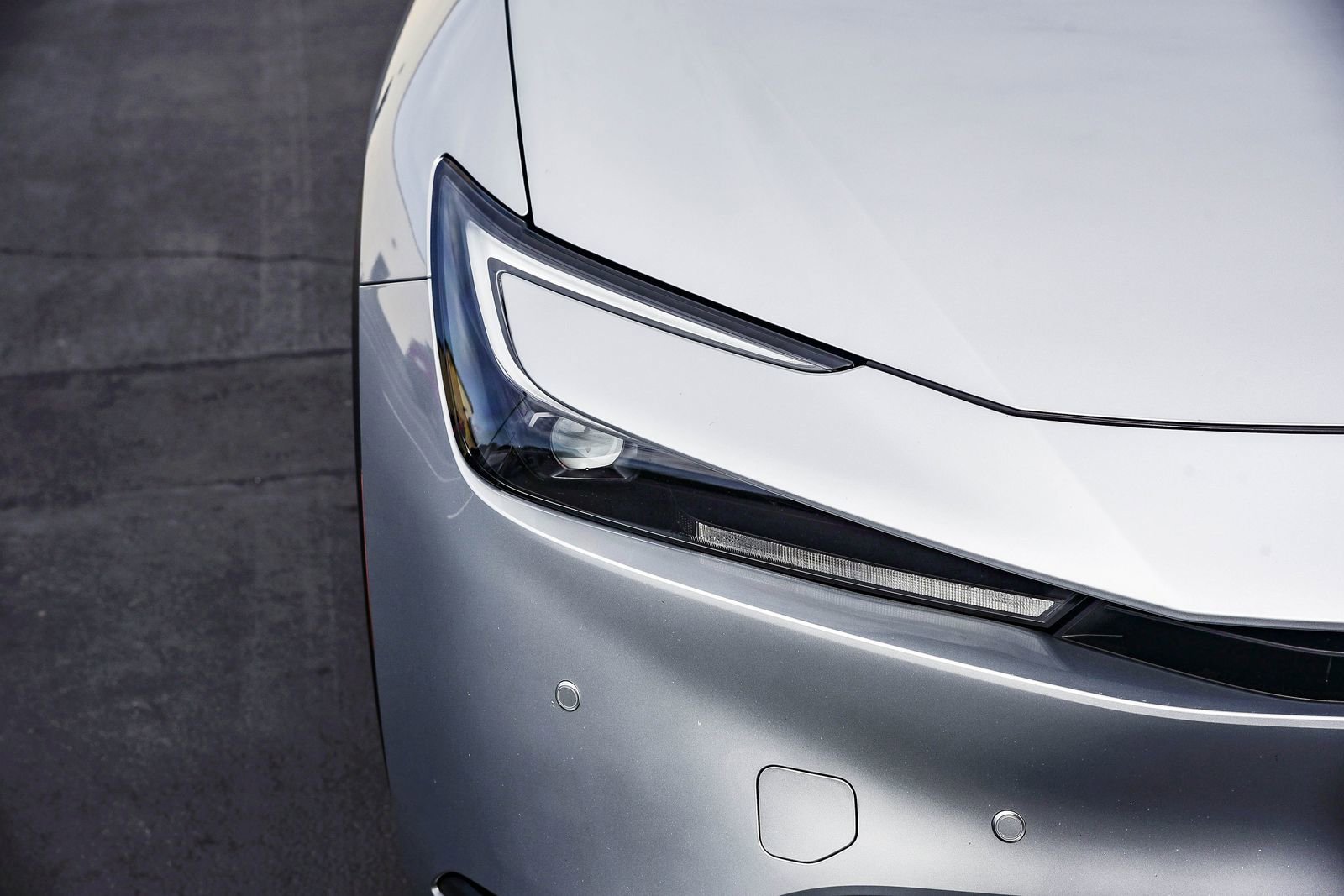 Used 2023 Toyota Prius LE image 12