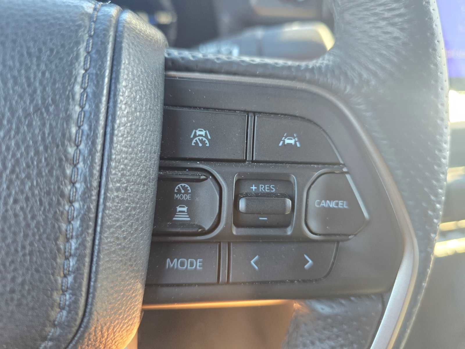 Used 2024 Toyota Tacoma TRD Sport image 30