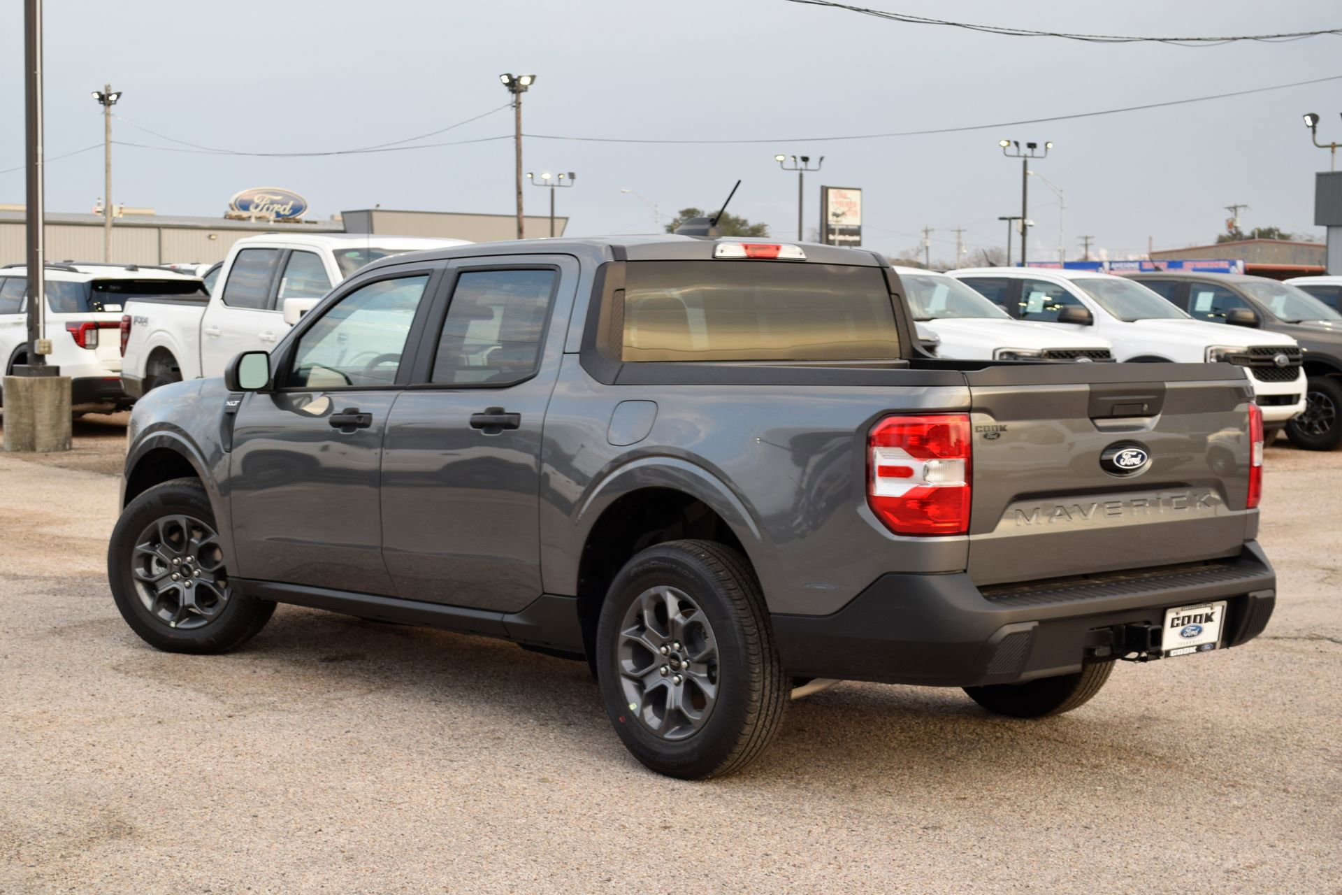 New 2026 Ford Maverick XLT image 4