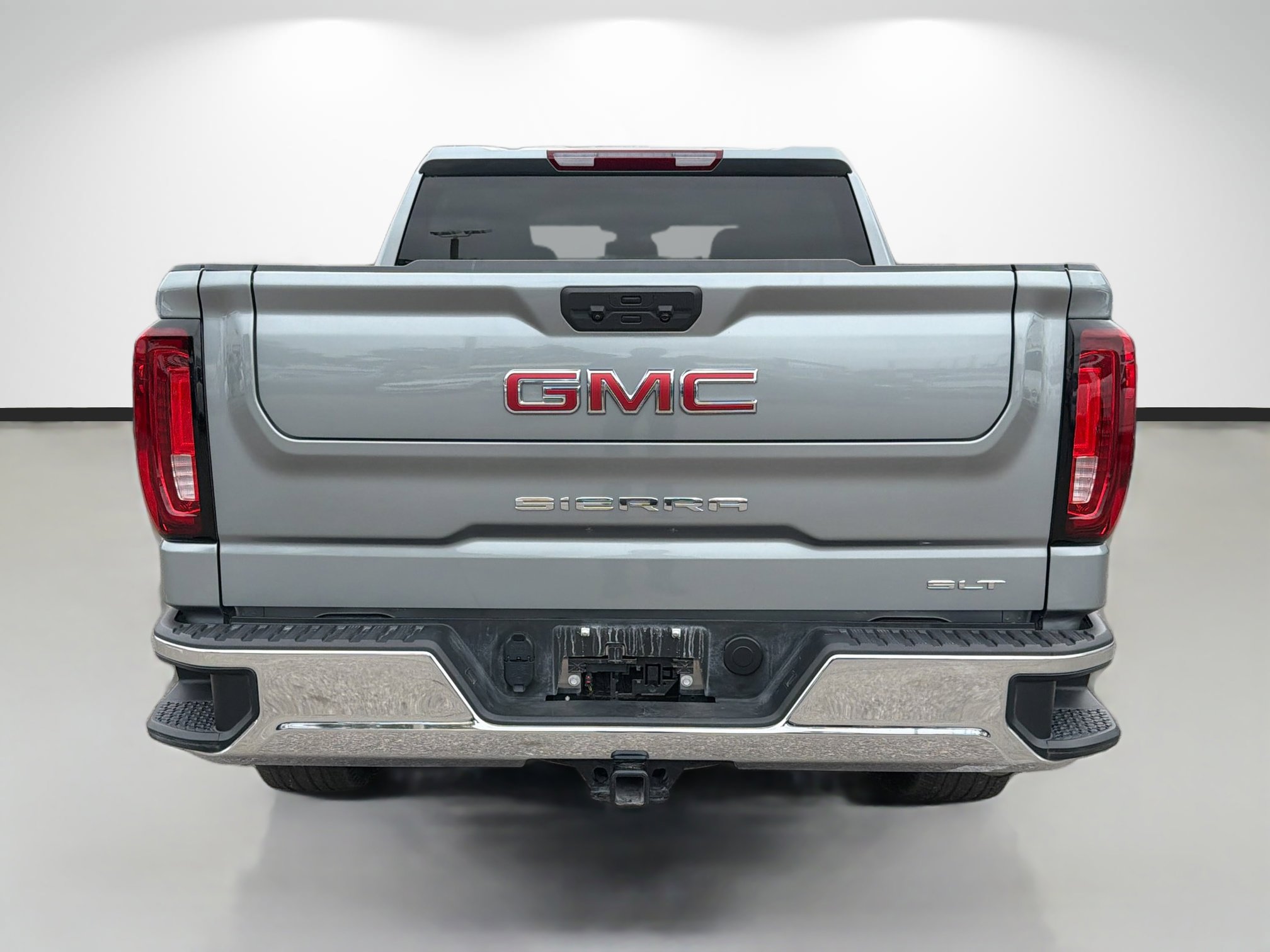 Used 2025 GMC Sierra 1500 SLT image 4