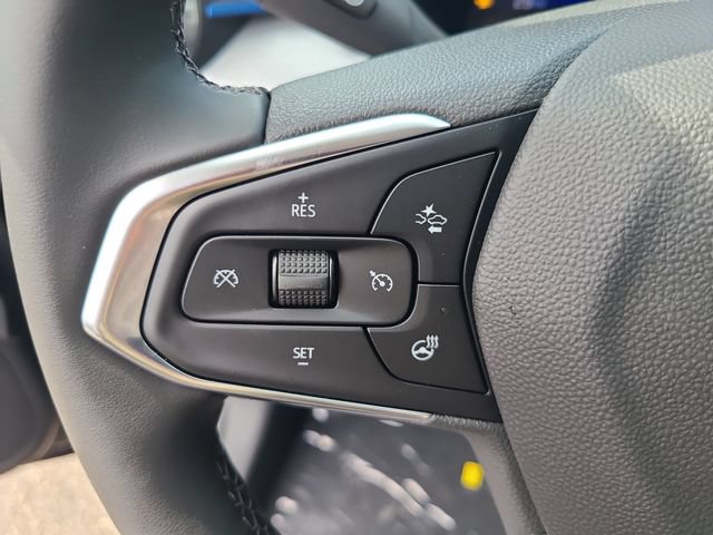 New 2026 Chevrolet Trax LT w/ Midnight Edition FWD image 26
