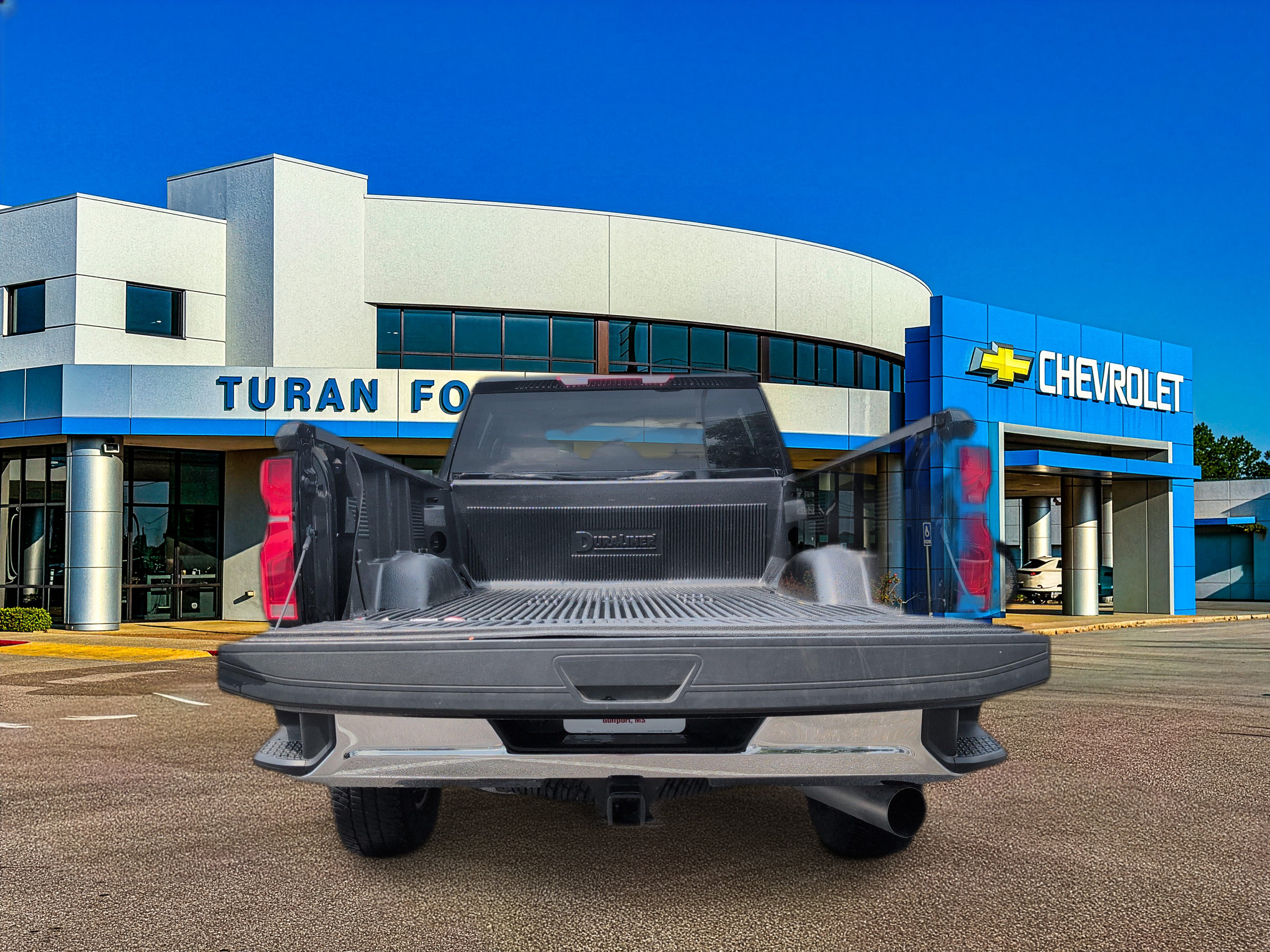 Used 2026 Chevrolet Silverado 2500 LTZ AWD/4WD image 5