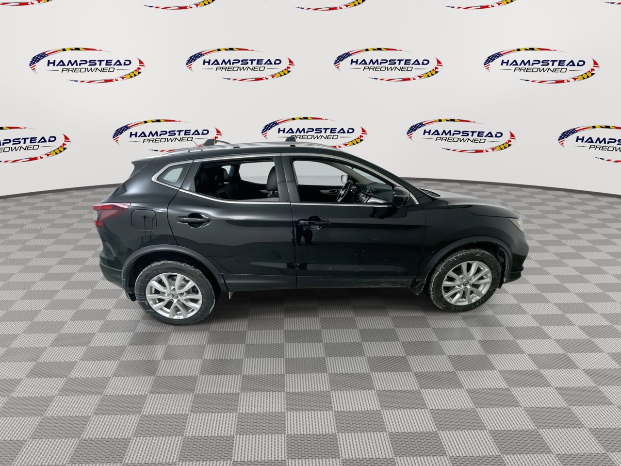 Used 2020 Nissan Rogue Sport SV w/ Technology Package image 9