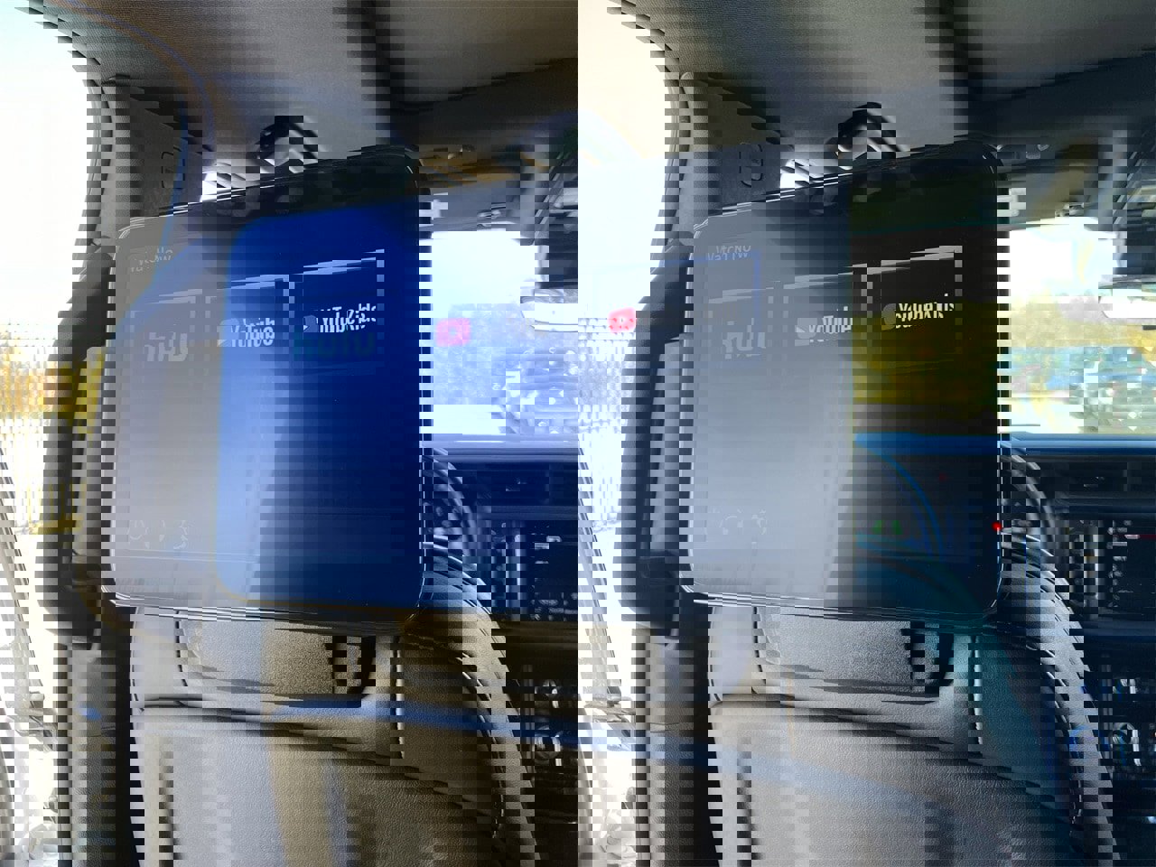 Used 2023 GMC Yukon Denali Ultimate image 16