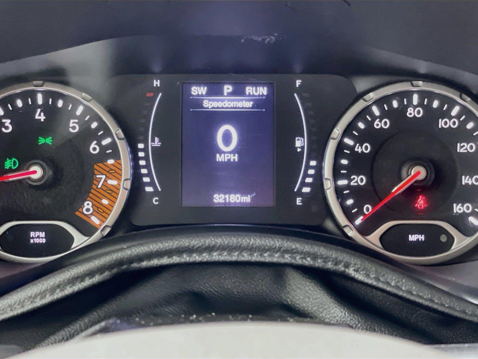 Used 2020 Jeep Renegade Latitude w/ Cold Weather Group AWD/4WD image 15