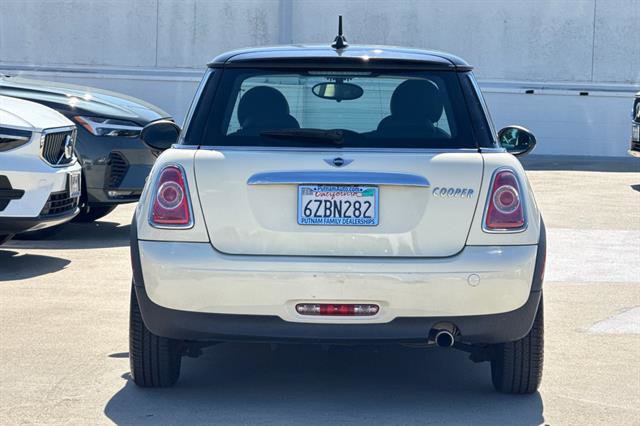 Used 2013 MINI Cooper Hardtop image 4