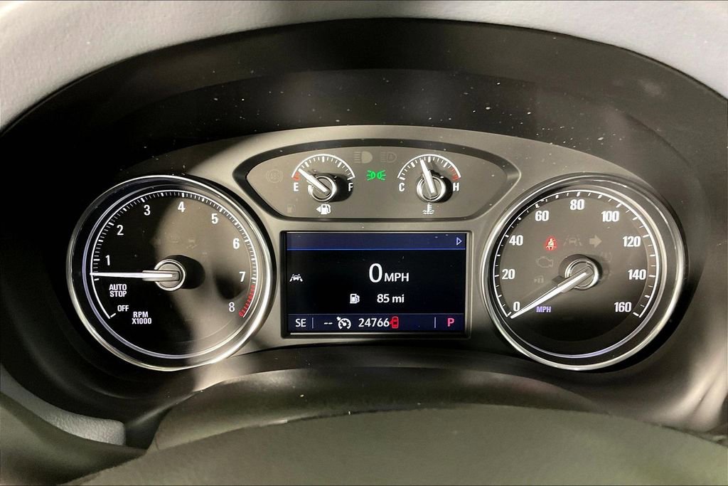 Used 2022 Buick Enclave Essence w/ Sport Touring Edition image 29