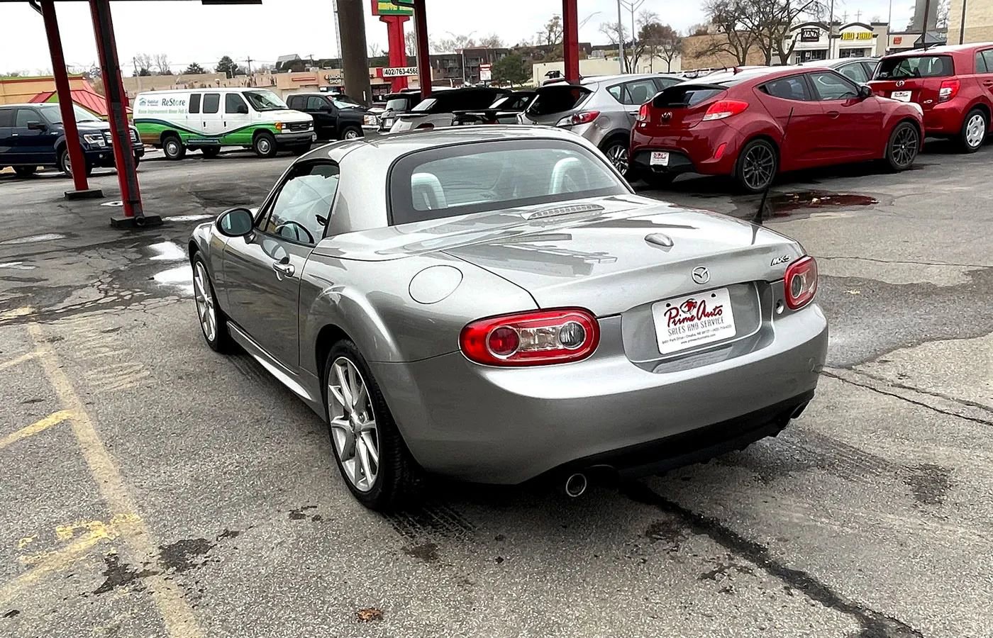 Used 2010 MAZDA MX-5 Miata Grand Touring w/ Premium Pkg image 7