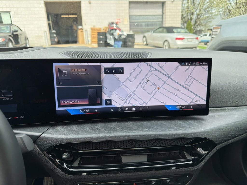Used 2025 BMW 430i xDrive Coupe w/ M Sport Package AWD/4WD image 8