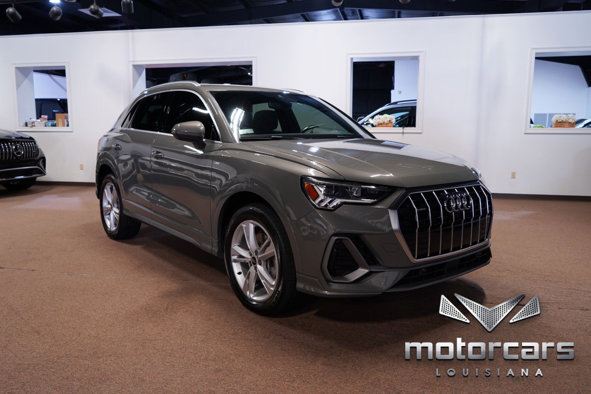 Used 2022 Audi Q3 2.0T Premium Plus w/ Premium Plus Package image 9