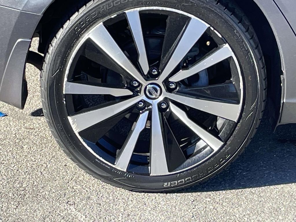 Used 2019 Nissan Altima 2.5 Platinum image 12