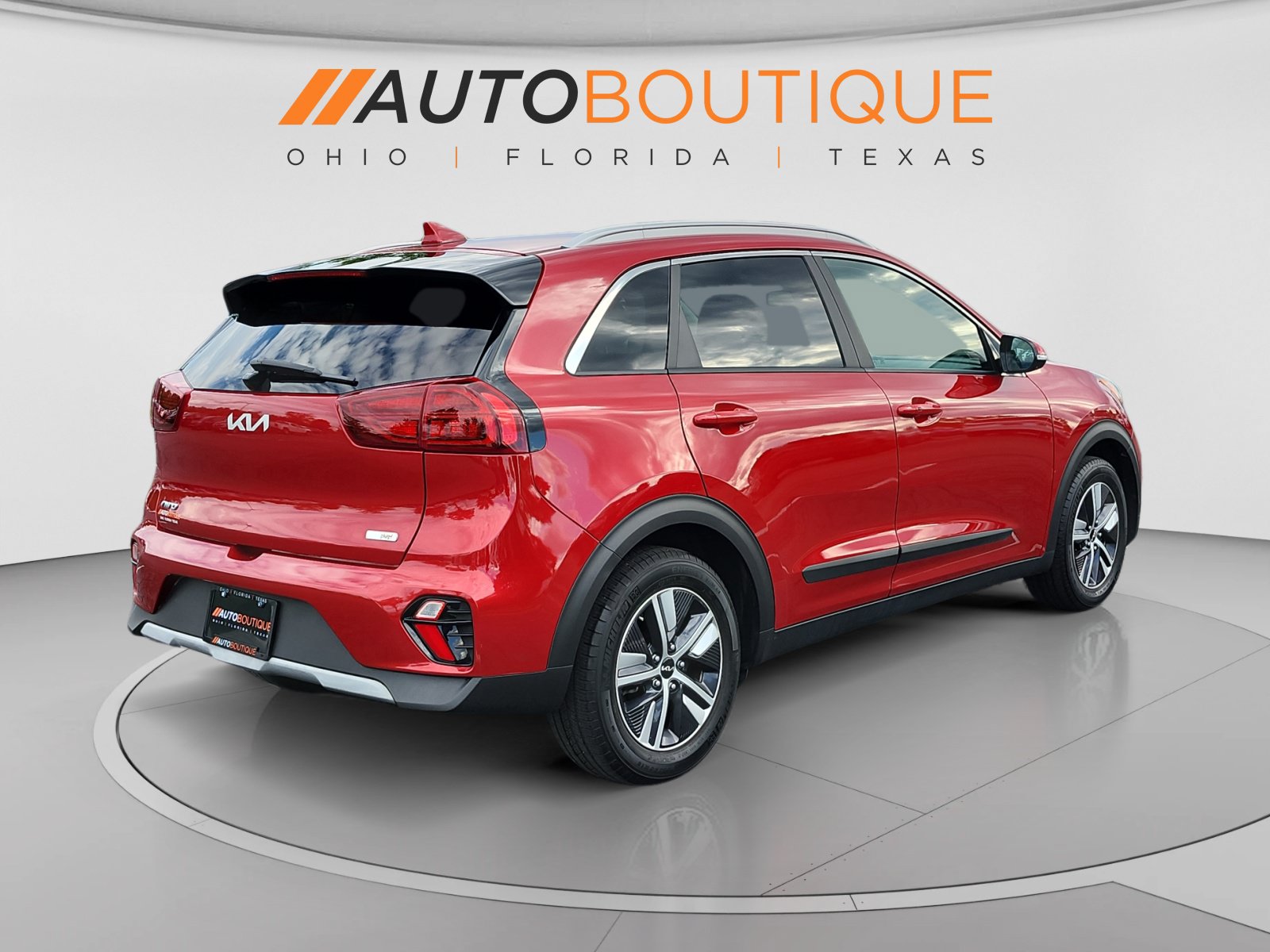 Used 2022 Kia Niro EX FWD image 6