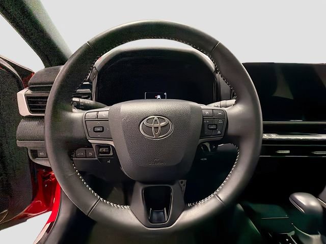 Used 2025 Toyota Camry SE w/ Multimedia Upgrade Package image 10