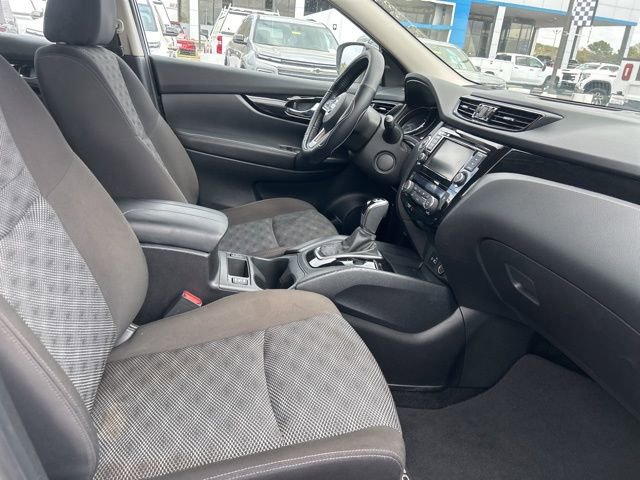 Used 2022 Nissan Rogue Sport SV image 30