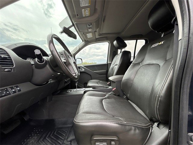 Used 2021 Nissan Frontier PRO-4X w/ Pro-4x Utility Package image 11