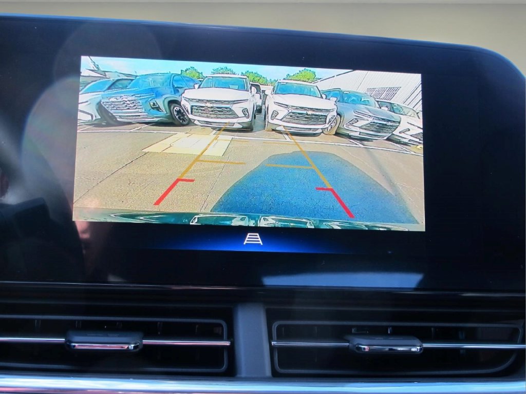 New 2026 Chevrolet Trax LT w/ Driver Confidence Package FWD image 18