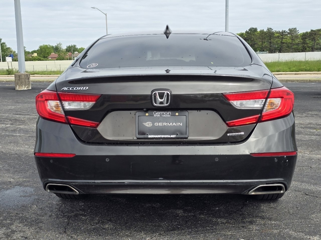 Used 2018 Honda Accord Touring image 17