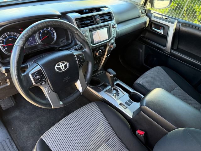 Used 2015 Toyota 4Runner SR5 image 12