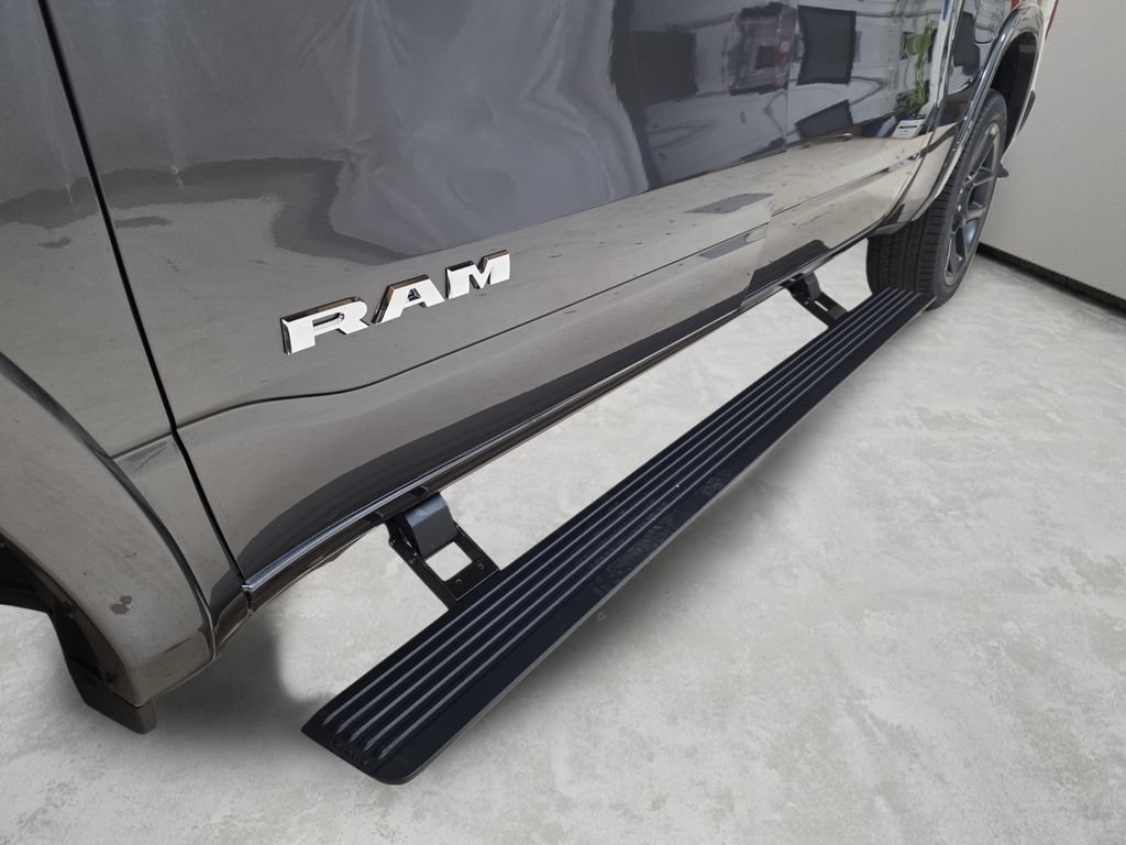 New 2027 RAM 1500 Laramie AWD/4WD image 34