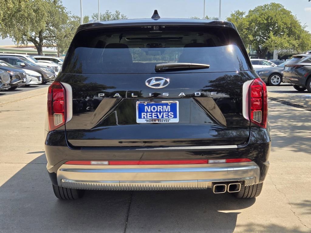 Certified 2025 Hyundai Palisade Calligraphy image 4