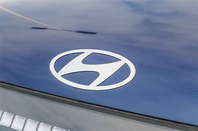 New 2026 Hyundai Ioniq 9 SEL image 13