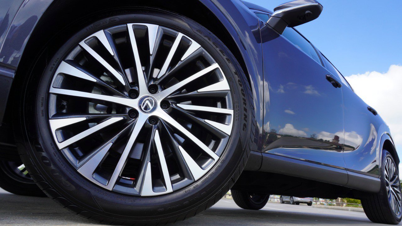 Certified 2025 Lexus RX 350 Premium Plus w/ Convenience Package image 11