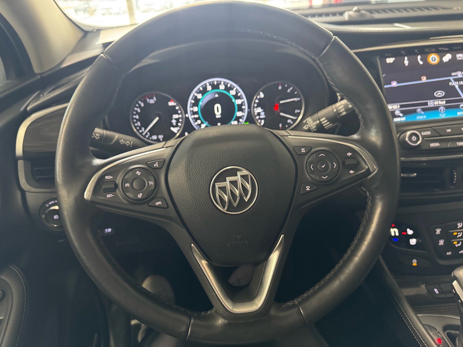 Used 2019 Buick Envision Premium w/ Driver Confidence Package image 25