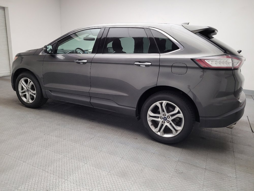 Used 2017 Ford Edge Titanium image 3