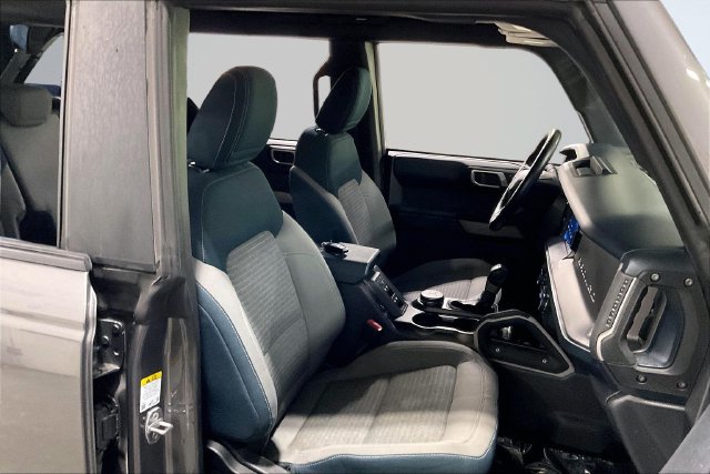 Used 2023 Ford Bronco Outer Banks AWD/4WD image 9