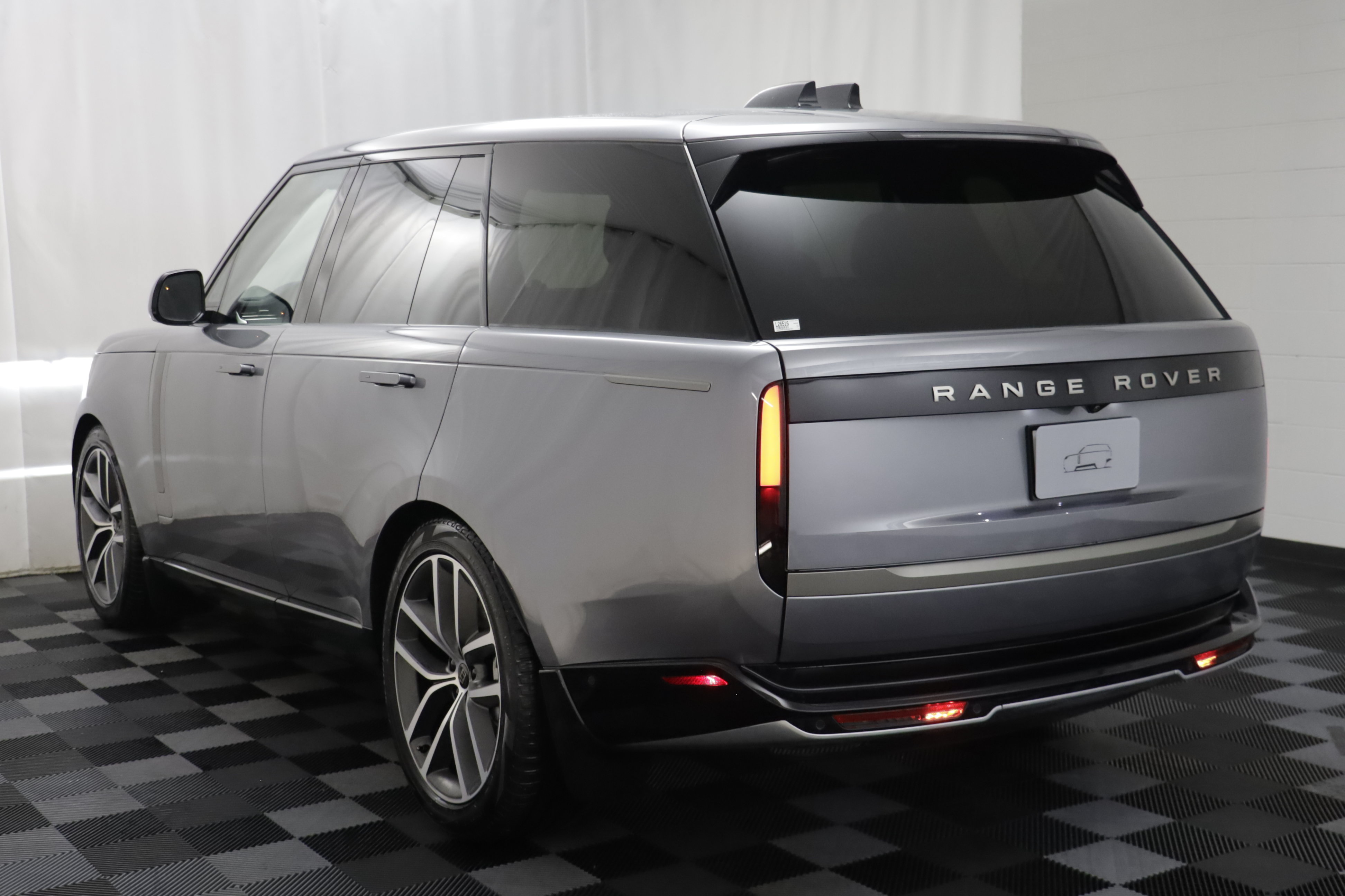 New 2027 Land Rover Range Rover SE AWD/4WD image 16