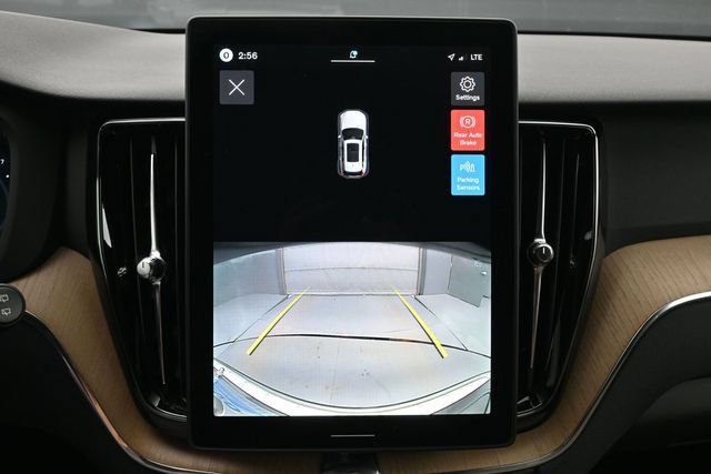 New 2027 Volvo XC60 B5 Core AWD/4WD image 21