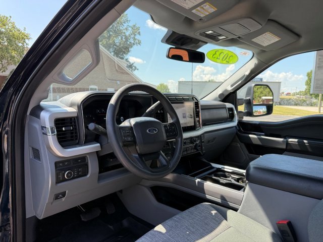 Used 2023 Ford F250 XLT w/ XLT Premium Package image 14